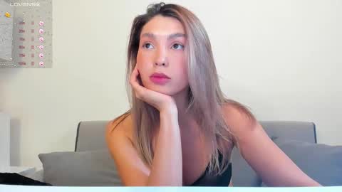 molly_anderson_ online show from 13, 9, 2025