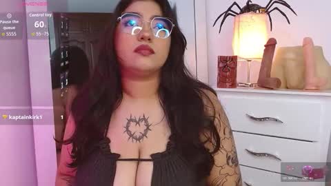 molly_curvyhot online show from 9, 11, 2025