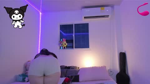 Snapshot of molly_g18 chatting on 19, 1, 2025 MARIANA online show from 19, 1, 2025