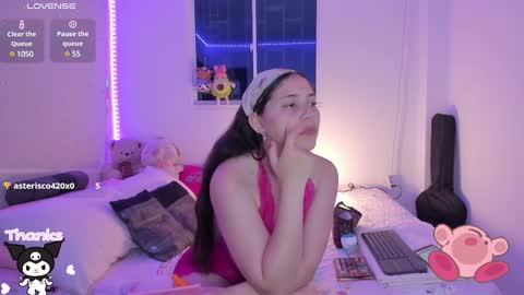 Snapshot of molly_g18 chatting on 7, 2, 2025 MARIANA online show from 7, 2, 2025