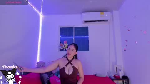 Snapshot of molly_g18 chatting on 27, 2, 2025 MARIANA online show from 27, 2, 2025