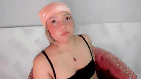 molly_logan online show from 5, 3, 2026