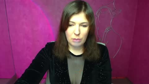 Molly online show from 8, 2, 2025