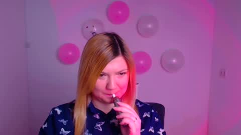 Molly online show from 15, 2, 2025