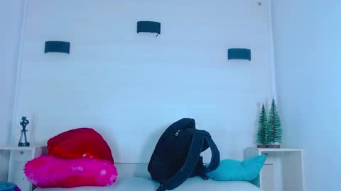 Snapshot of molly_spears chatting on 15, 1, 2025 Molly Spears online show from 15, 1, 2025