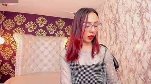 Molly Evanss online show from 21, 1, 2025