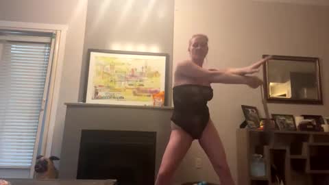 molly fourtune online show from 16, 10, 2025