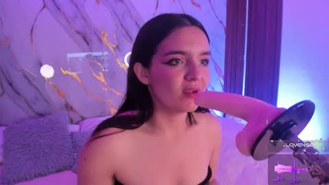 New girl Emily Valentina  Michelle online show from 11, 11, 2025