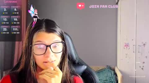  KIRA  online show from 29, 9, 2025