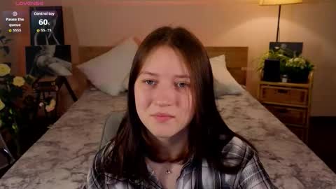 Snapshot of mollymmay chatting on 2, 3, 2026 Molly online show from 2, 3, 2026