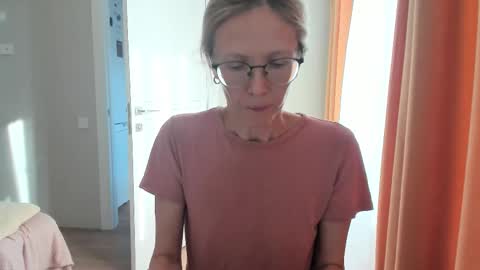AngelMomm online show from 26, 9, 2025
