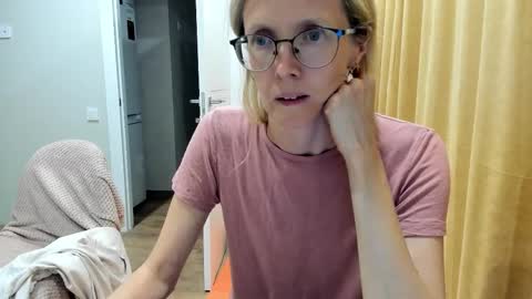 AngelMomm online show from 26, 9, 2025
