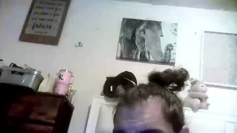 mommabearanpoppabear850 online show from 10, 10, 2025