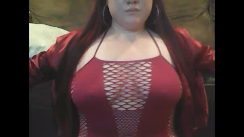 mommies_mooseknuckle online show from 15, 9, 2025