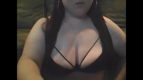 mommies_mooseknuckle online show from 7, 10, 2025