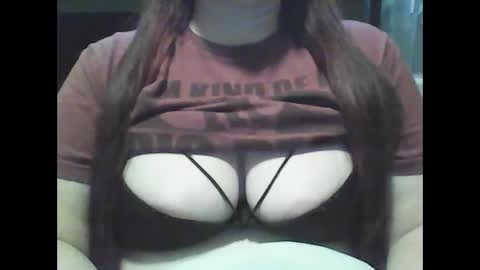 mommies_mooseknuckle online show from 28, 10, 2025