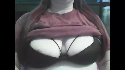 mommies_mooseknuckle online show from 11, 11, 2025