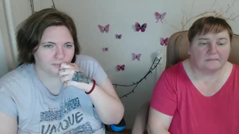 Mommy99X online show from 6, 3, 2025