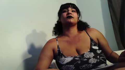 Mommy bubbles online show from 2, 2, 2026