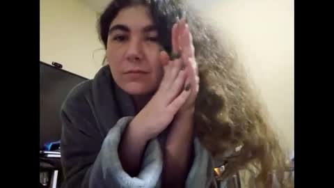 Snapshot of mommydarknesskairi3427 chatting on 6, 2, 2025 MommyDarkness3427 online show from 6, 2, 2025