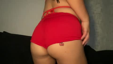 Snapshot of mommygoddess03 chatting on 25, 11, 2025 mommygoddess03 online show from 25, 11, 2025