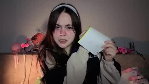 Snapshot of momomochi_ chatting on 2, 3, 2026 Momo online show from 2, 3, 2026