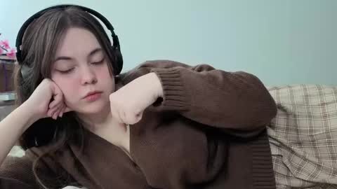 Snapshot of momomochi_ chatting on 23, 3, 2026 Momo online show from 23, 3, 2026