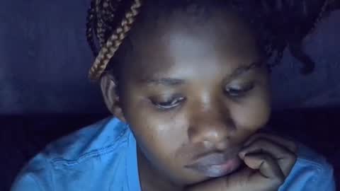 momsdoll online show from 10, 1, 2026