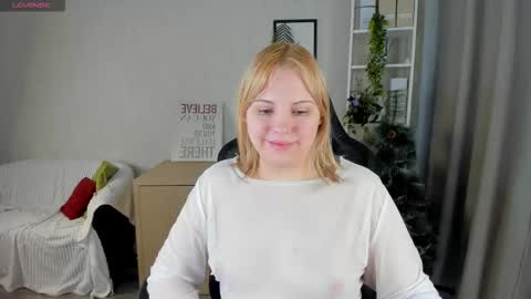 mon1ca_jones online show from 14, 12, 2025