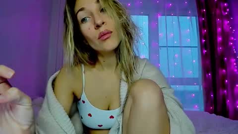 Mona online show from 19, 12, 2025