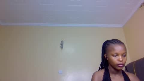 Mona online show from 13, 11, 2025