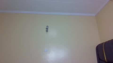 Mona online show from 14, 11, 2025