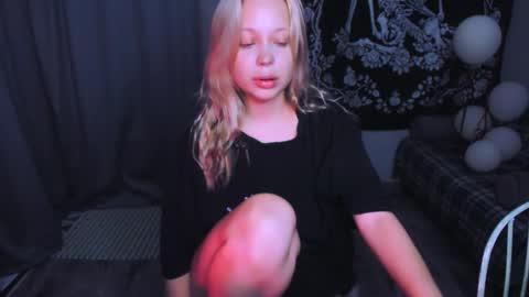   online show from 27, 3, 2026