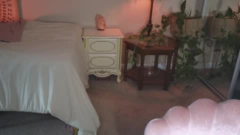 Snapshot of monalisa169 chatting on 4, 11, 2025 Mona online show from 4, 11, 2025