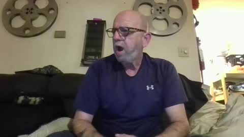 mondaymonday online show from 24, 2, 2025