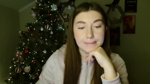 sweet girl and shine body online show from 2, 12, 2025