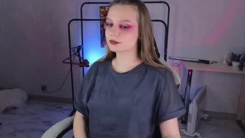 Snapshot of monicaerotic chatting on 25, 10, 2025 Monica erotic mmm online show from 25, 10, 2025