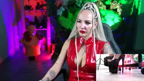 Snapshot of monicamaxwel chatting on 22, 10, 2025 Monika online show from 22, 10, 2025