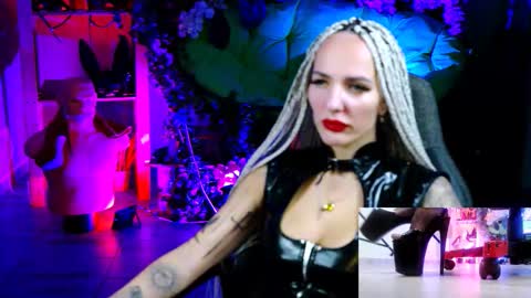 Snapshot of monicamaxwel chatting on 12, 11, 2025 Monika online show from 12, 11, 2025