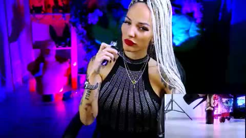 Snapshot of monicamaxwel chatting on 13, 11, 2025 Monika online show from 13, 11, 2025