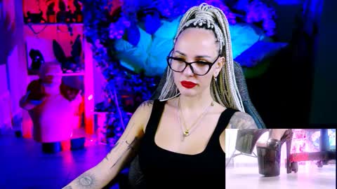 Snapshot of monicamaxwel chatting on 19, 11, 2025 Monika online show from 19, 11, 2025