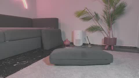 Snapshot of monicami chatting on 8, 3, 2026 Monica online show from 8, 3, 2026