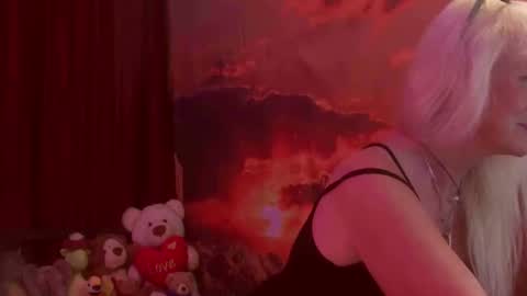 Monika    online show from 14, 10, 2025