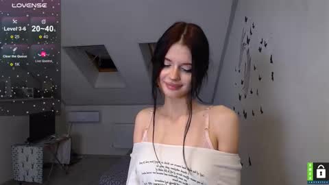 monika_mikado online show from 4, 12, 2025