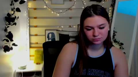 Snapshot of monika_youu chatting on 1, 3, 2026 Monika online show from 1, 3, 2026