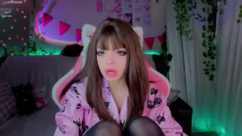 Snapshot of monikamayson chatting on 16, 12, 2025 Monika online show from 16, 12, 2025