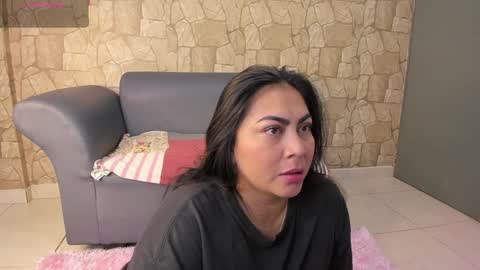 monikk__harrison online show from 5, 2, 2025