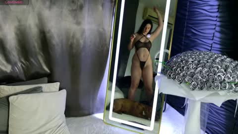 Snapshot of monique_a chatting on 4, 3, 2025 Ask me online show from 4, 3, 2025
