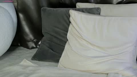 Snapshot of monique_a chatting on 7, 3, 2025 Ask me online show from 7, 3, 2025