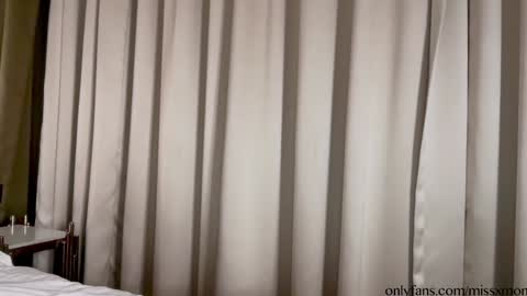 Snapshot of moniqueeass chatting on 18, 11, 2025 Alessia online show from 18, 11, 2025